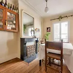 Montmartre Duplex Avec Balcon